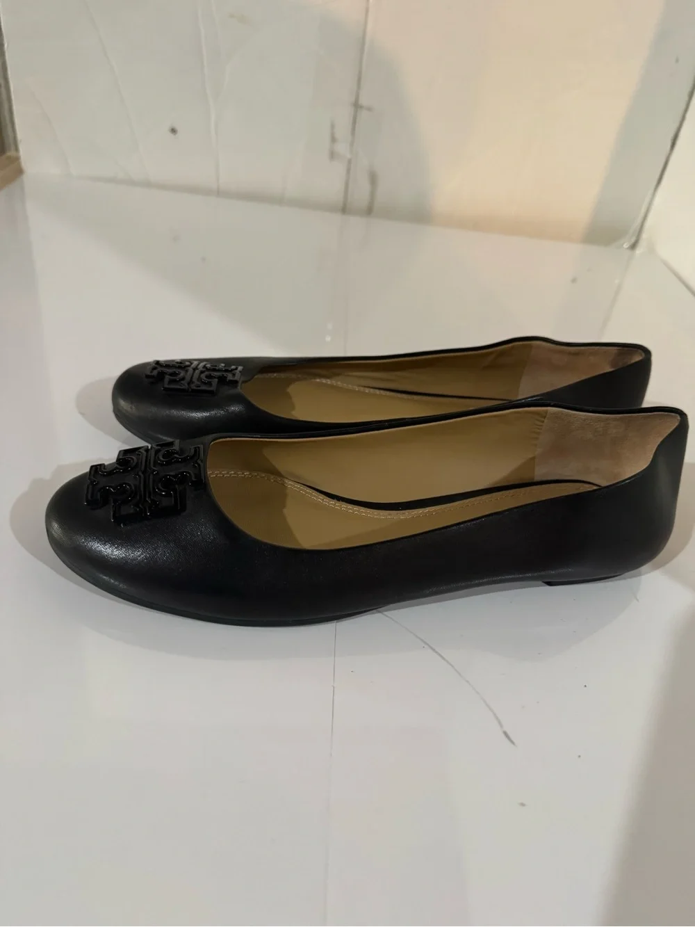 Tory Burch Black Leather Logo Round-Toe Ballet Flats Size 8.5
